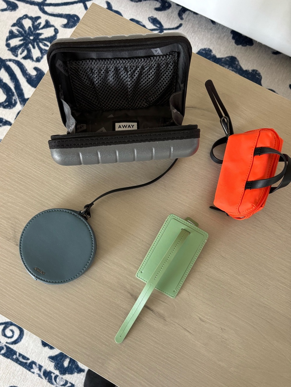 Away Travel Accessories Mini Tech Case, Micro Bag, Zip Pouch, Luggage Tag - Picture 2 of 10